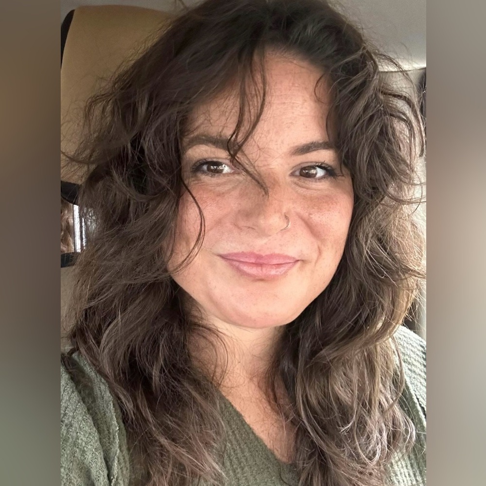 Meet your Posher, Nicole